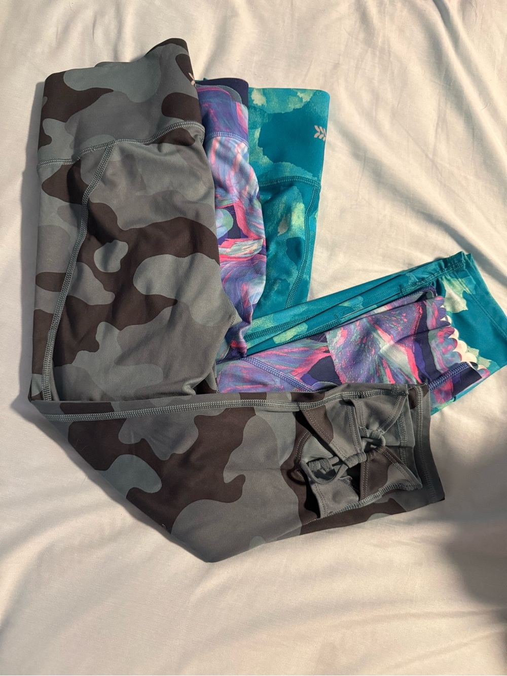 all in motion Kids set of 3 Camouflage & Teal Mix Leggings Lot